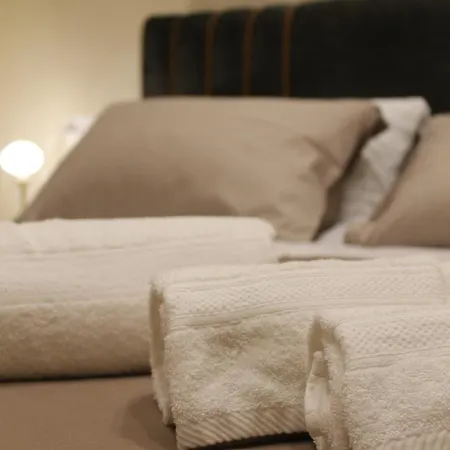 Antiche Resta 아파트 *